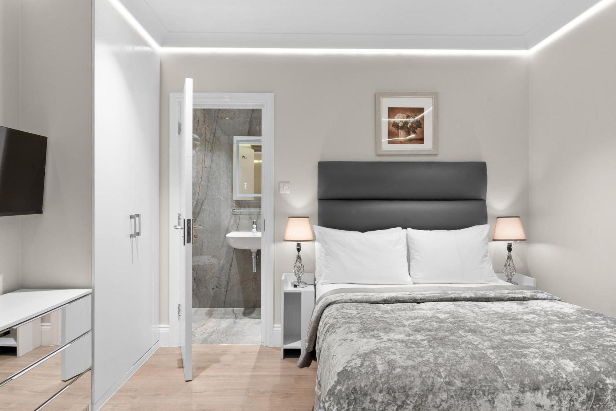 Cleveland Residences Russell Square Лондон Экстерьер фото