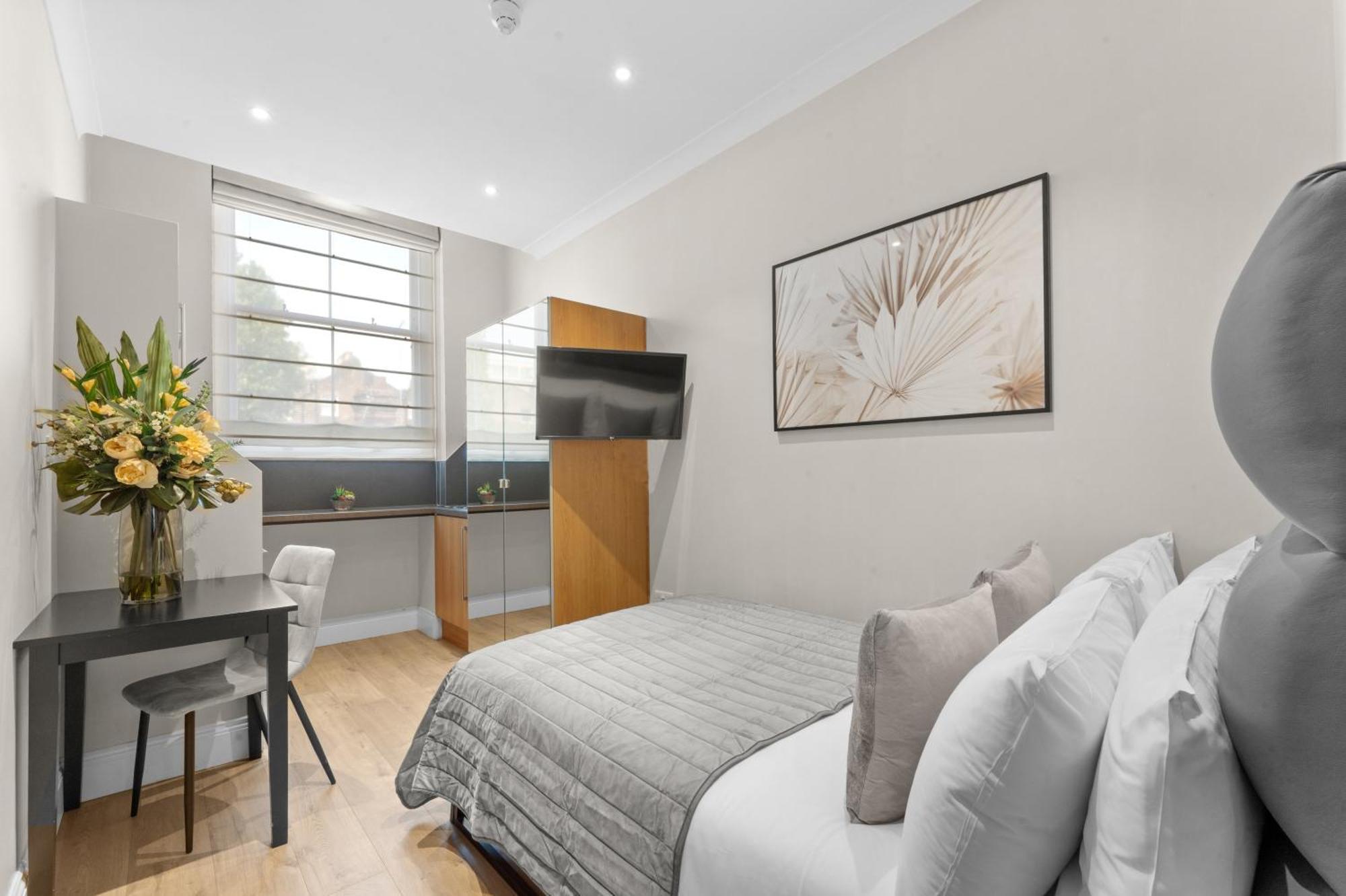 Cleveland Residences Russell Square Лондон Экстерьер фото